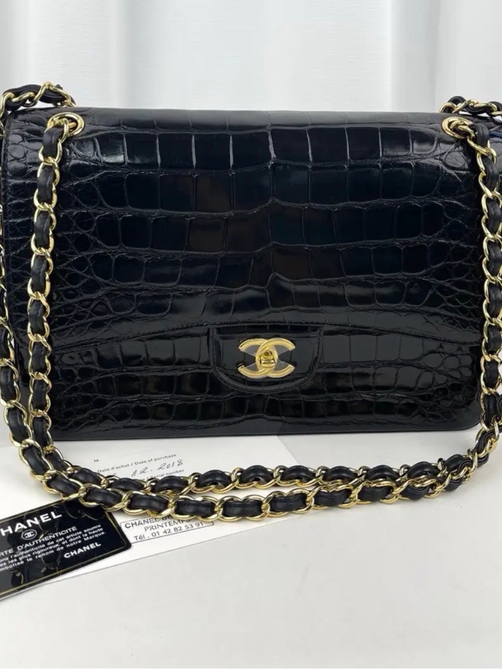 CHANEL Black Croc-Embossed Classic Chain Shoulder Bag